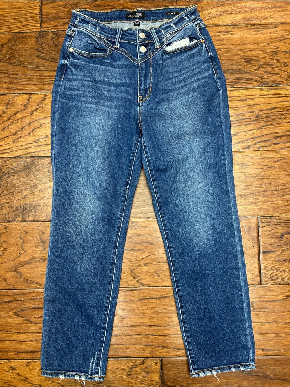 Judy Blue Wren Vintage Yoke Slim Fit Straight Jeans - Picture 5 of 10